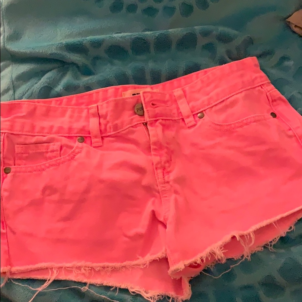 Victoria’s secret pink